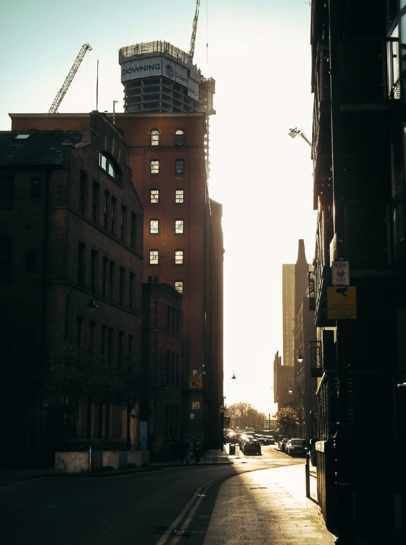 A portion of a longer sequence of photography that explores the transformation of the city of Manchester from day to night- time, with a large focus on the photo editing and colour grading. A portion of a longer sequence of photography that explores the transformation of the city of Manchester from day to night- time, with a large focus on the photo editing and colour grading.